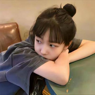 姊姊妹妹站起来